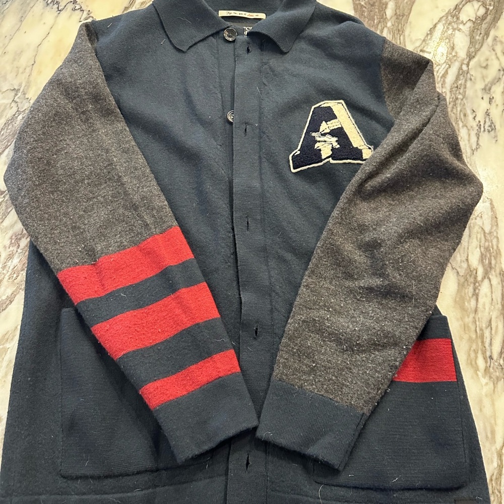 Great Cardigan, like new, large scotch and soda
